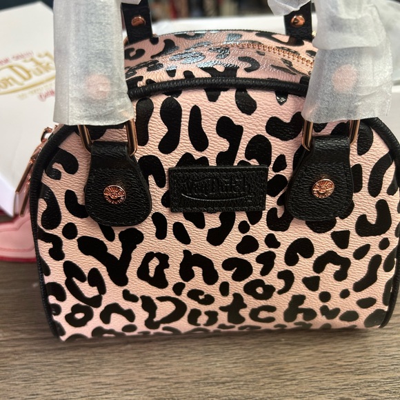 💕Von Dutch Handbag💕 - Picture 5 of 7